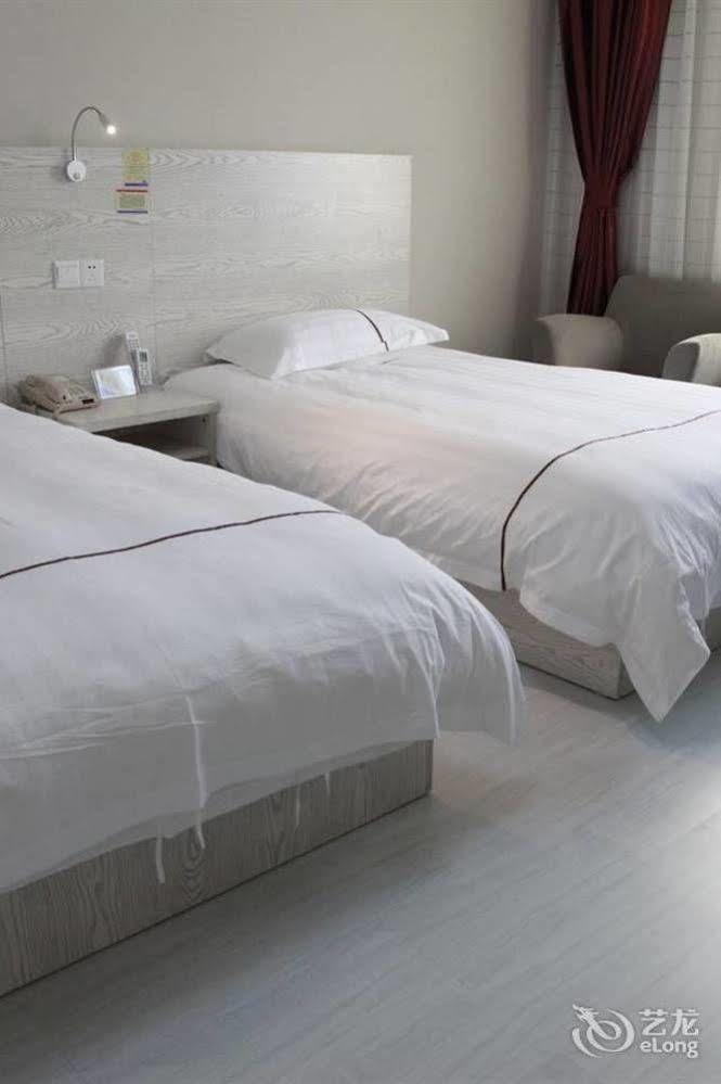 Huzhou Youyou Holiday Hotel Nanxun Exterior foto